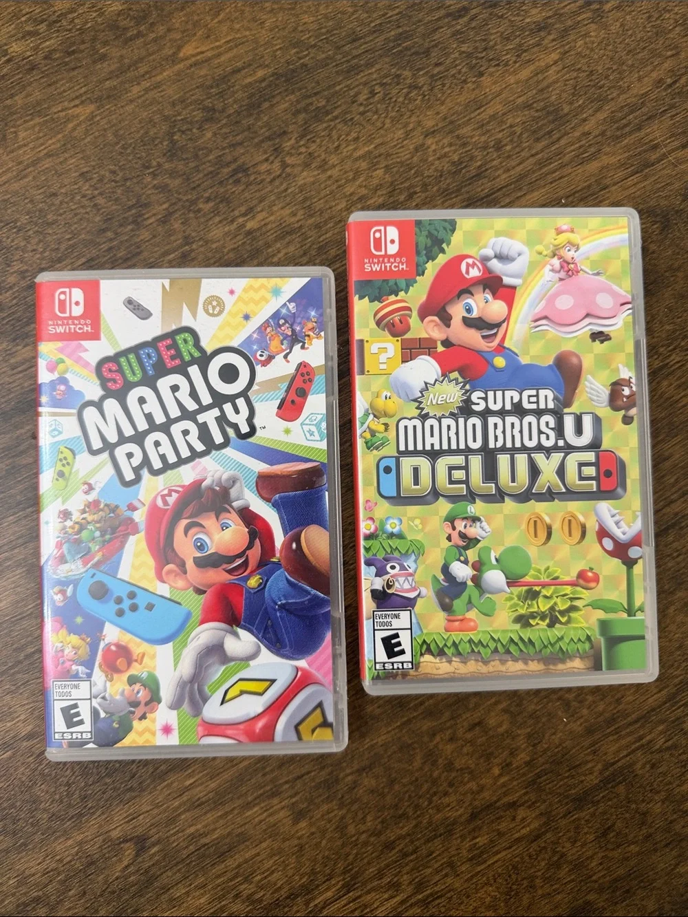 Nintendo Switch Mario Party & New Super Mario Bros. U Deluxe - Red/Multicolor